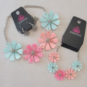 Paparazzi Floral Necklace Earring And Braclet Set